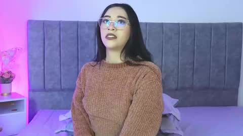 Snapshot of antonella01_cf chatting on 29, 9, 2025 antonella online show from 29, 9, 2025