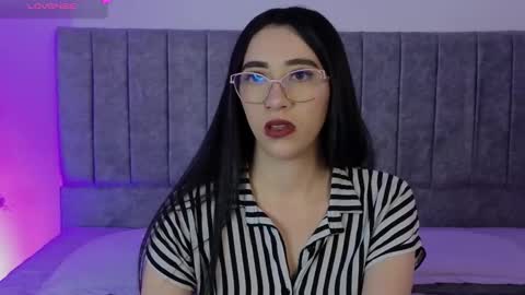 Snapshot of antonella01_cf chatting on 3, 11, 2025 antonella online show from 3, 11, 2025