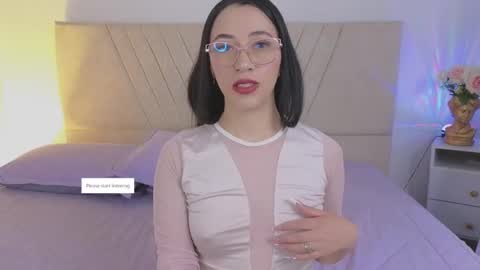 Snapshot of antonella01_cf chatting on 11, 11, 2025 antonella online show from 11, 11, 2025