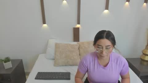 Snapshot of antonella_cutie_ chatting on 30, 1, 2025 A N T O N E L L A online show from 30, 1, 2025