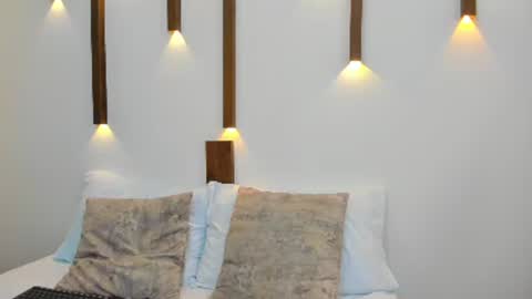 Snapshot of antonella_cutie_ chatting on 27, 2, 2025 A N T O N E L L A online show from 27, 2, 2025