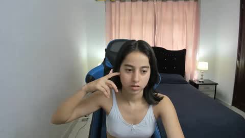  Antonella  online show from 3, 11, 2025