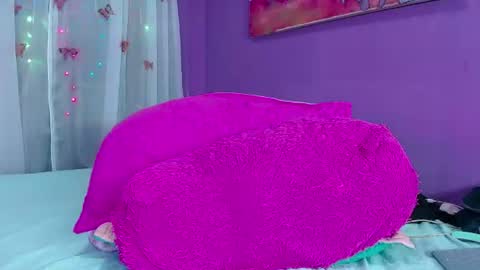 Snapshot of antonella_hotkiss chatting on 12, 6, 2026 Antonella online show from 12, 6, 2026