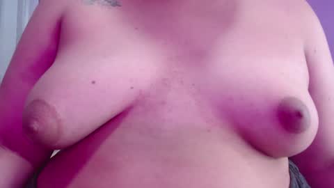 Snapshot of antonella_hotkiss chatting on 2, 7, 2026 Antonella online show from 2, 7, 2026