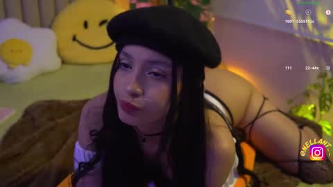 Snapshot of antonella_maitt chatting on 31, 10, 2025 Nell. online show from 31, 10, 2025