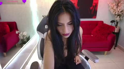 Snapshot of antonella_rivers chatting on 13, 5, 2026 Antonella. online show from 13, 5, 2026