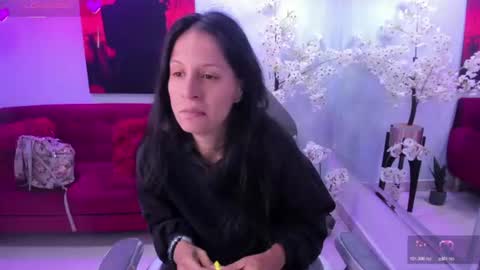 Snapshot of antonella_rivers chatting on 17, 6, 2026 Antonella. online show from 17, 6, 2026