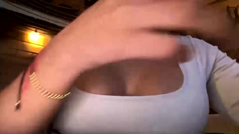 Snapshot of antonella_silva chatting on 18, 10, 2025 Anto online show from 18, 10, 2025