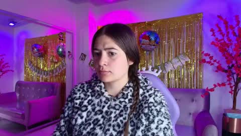 Antonella  online show from 17, 12, 2025