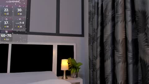  Antonellaa  online show from 17, 12, 2024