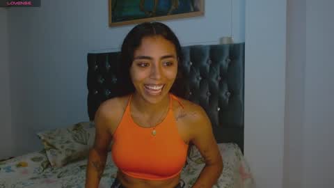 Snapshot of antonellaandnoah chatting on 17, 12, 2024 AntonellaAndNoah online show from 17, 12, 2024