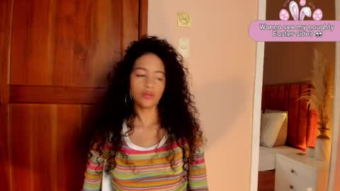 AntonellaHall  online show from 4, 4, 2026