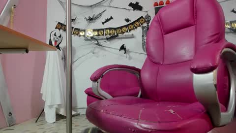 ANTONELLA online show from 19, 10, 2025