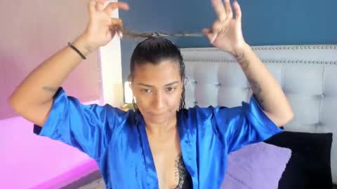 Snapshot of antonellaparker chatting on 4, 3, 2025 Sarah online show from 4, 3, 2025