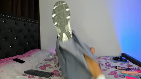 Snapshot of antonellaporter chatting on 13, 12, 2024 help me reach 100 likes babe online show from 13, 12, 2024