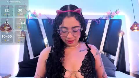 A N T O N E L L E  online show from 1, 2, 2026