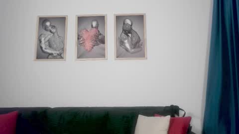 Antonia online show from 3, 2, 2026