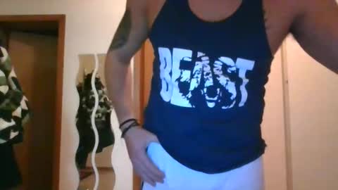 Insta antonio1234820 online show from 6, 11, 2025