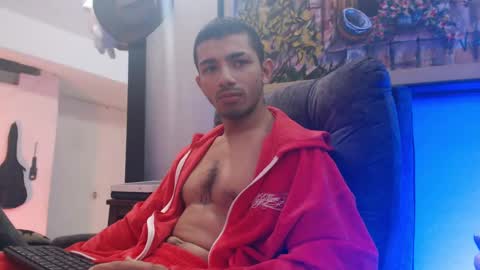 Snapshot of antoniocuervo chatting on 2, 3, 2025 Hadez online show from 2, 3, 2025