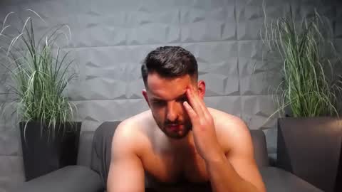 Snapshot of antoniovalentinidiamond chatting on 15, 1, 2025 HI My name is Antonio online show from 15, 1, 2025