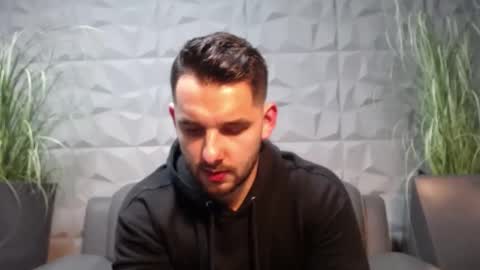 Snapshot of antoniovalentinidiamond chatting on 11, 2, 2025 HI My name is Antonio online show from 11, 2, 2025