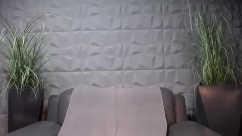 Snapshot of antoniovalentinidiamond chatting on 16, 2, 2025 HI My name is Antonio online show from 16, 2, 2025