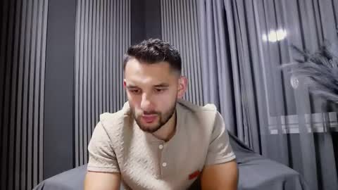 Snapshot of antoniovalentinidiamond chatting on 21, 9, 2025 HI My name is Antonio online show from 21, 9, 2025