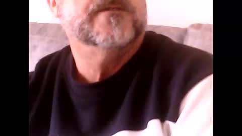 Snapshot of antonioxx454 chatting on 14, 12, 2025 AntonioyJesy online show from 14, 12, 2025