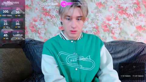 Snapshot of antonylewis chatting on 6, 1, 2025 YummyTony online show from 6, 1, 2025