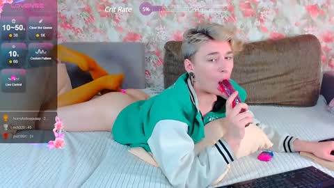 Snapshot of antonylewis chatting on 14, 1, 2025 YummyTony online show from 14, 1, 2025