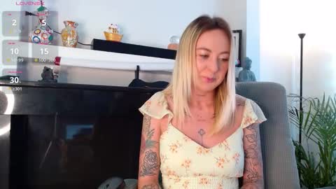 Antonia online show from 14, 11, 2025