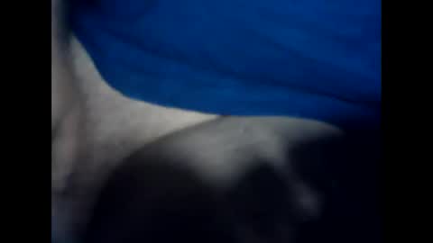 Snapshot of antxon12 chatting on 3, 12, 2025 antxon12 online show from 3, 12, 2025