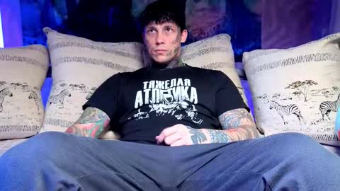 Tom online show from 6, 1, 2026