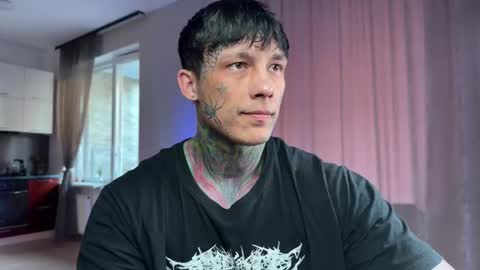 Tom online show from 7, 3, 2026