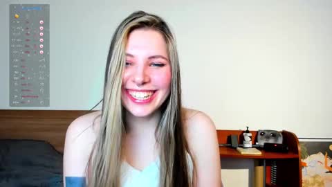 Snapshot of anya_seven chatting on 3, 3, 2025 Anya online show from 3, 3, 2025