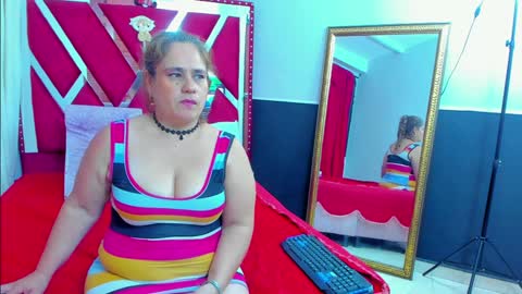 Anyela  online show from 30, 12, 2024