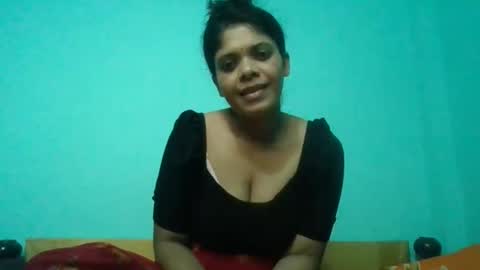 Snapshot of apa142817 chatting on 14, 5, 2026 Aparalux online show from 14, 5, 2026