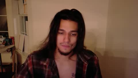 Snapshot of apachewithawebcam chatting on 18, 12, 2025 ApacheWithWebcam online show from 18, 12, 2025