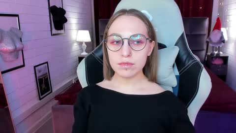 APHEX QUEEN online show from 5, 2, 2025