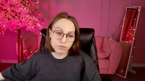 APHEX QUEEN online show from 7, 3, 2025