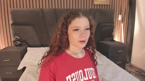 Snapshot of aphroditesweet chatting on 9, 11, 2025 aphrodite online show from 9, 11, 2025