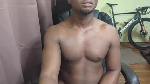 Snapshot of apollodarkmn chatting on 24, 4, 2026 apollodarkmn online show from 24, 4, 2026