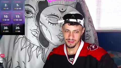 Snapshot of apolo_s chatting on 8, 1, 2025 Andres online show from 8, 1, 2025