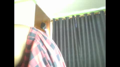 apple_bitch online show from 28, 11, 2025