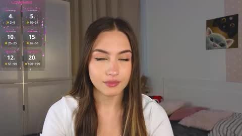 Vicki online show from 6, 10, 2025