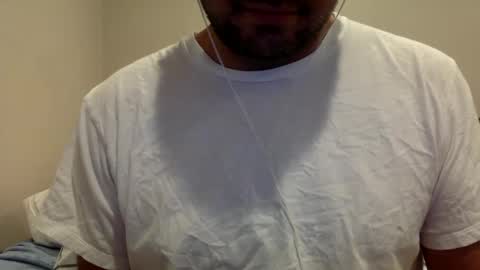 Snapshot of applesauce1584 chatting on 1, 2, 2025 Display Name online show from 1, 2, 2025