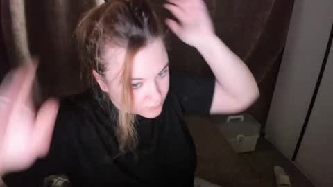 Snapshot of appleyummybuns chatting on 1, 5, 2026 appleyummybuns online show from 1, 5, 2026