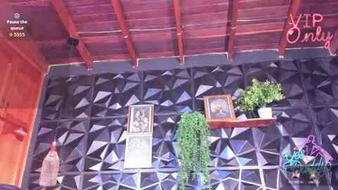 apprilfoxx online show from 8, 2, 2026