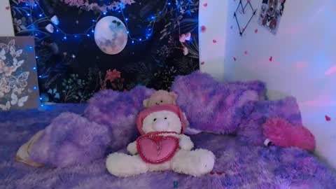 april_l6 online show from 29, 1, 2025