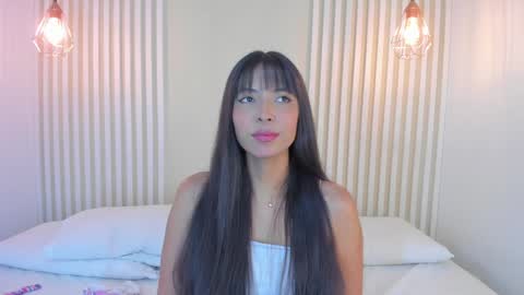 Snapshot of aprilalen chatting on 4, 1, 2025 April online show from 4, 1, 2025